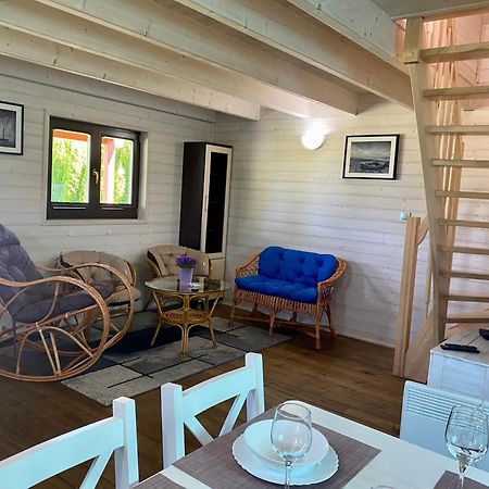 Strzezenice Domek Wakacyjny By Noclegi Renters Exteriör bild