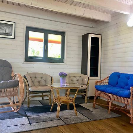 Strzezenice Domek Wakacyjny By Noclegi Renters Exteriör bild