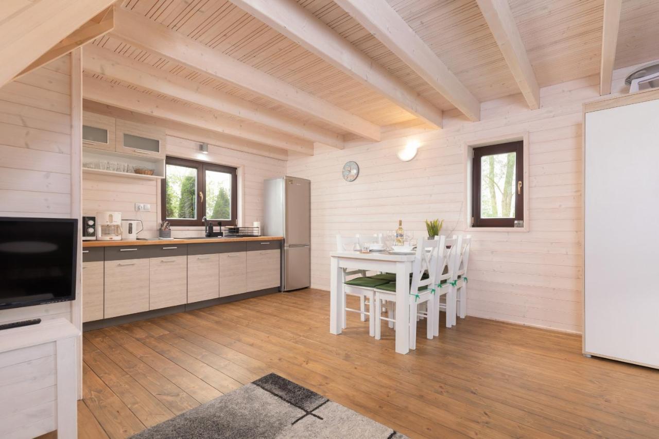 Strzezenice Domek Wakacyjny By Noclegi Renters Exteriör bild