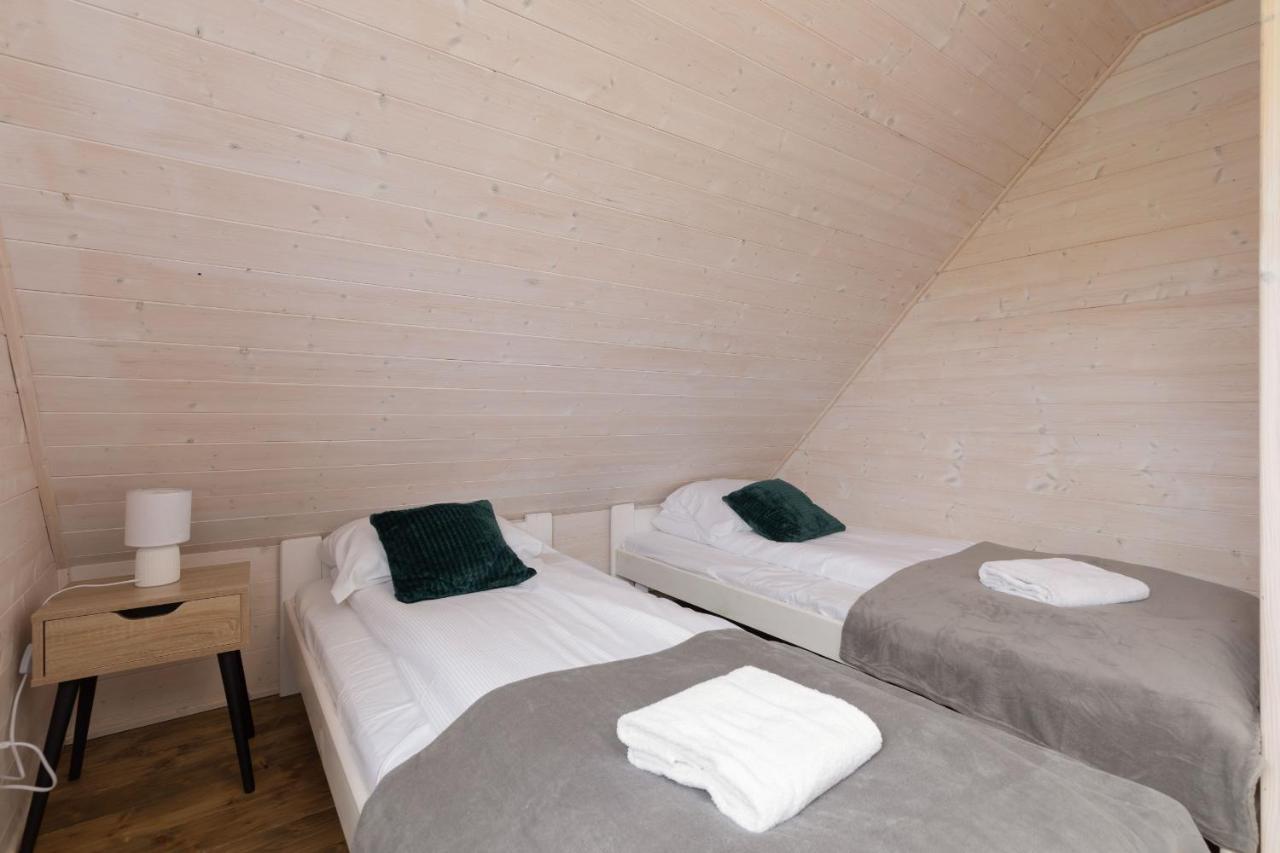 Strzezenice Domek Wakacyjny By Noclegi Renters Exteriör bild