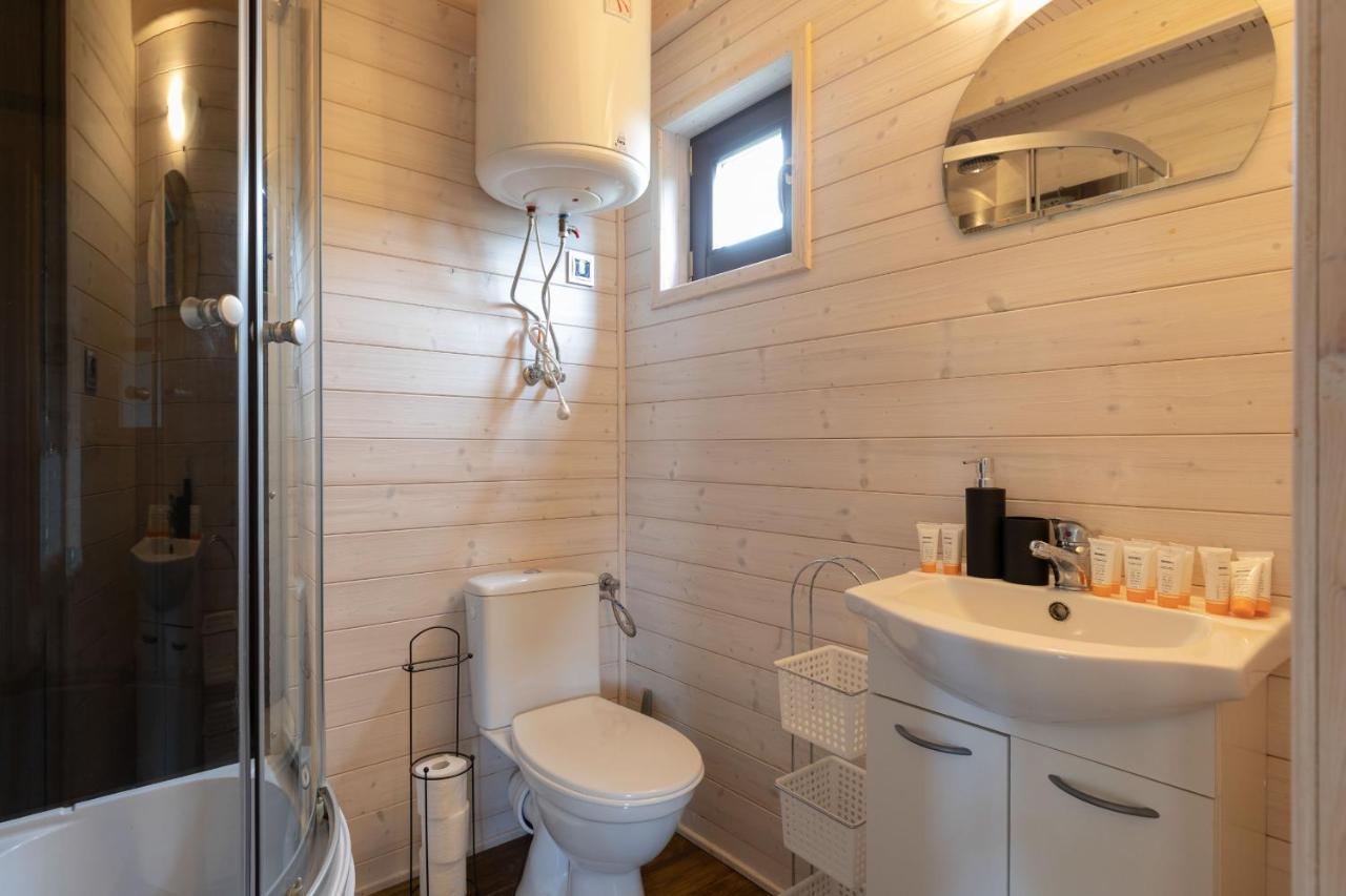 Strzezenice Domek Wakacyjny By Noclegi Renters Exteriör bild